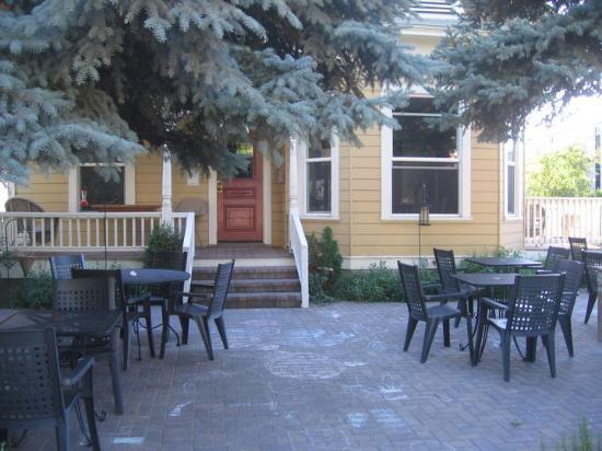 Daughters Cafe