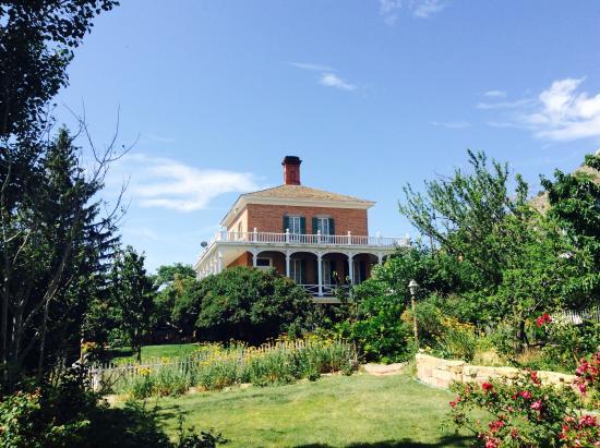 Mackay Mansion